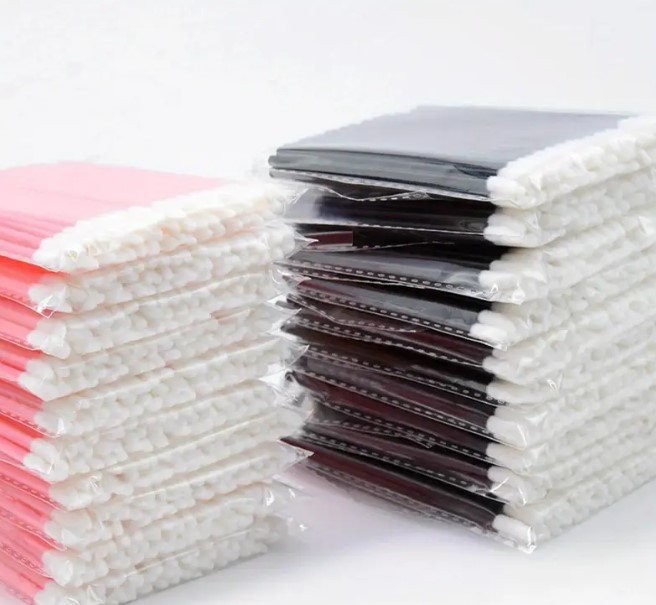 Disposable Lip Gloss Wands (50-Pack)