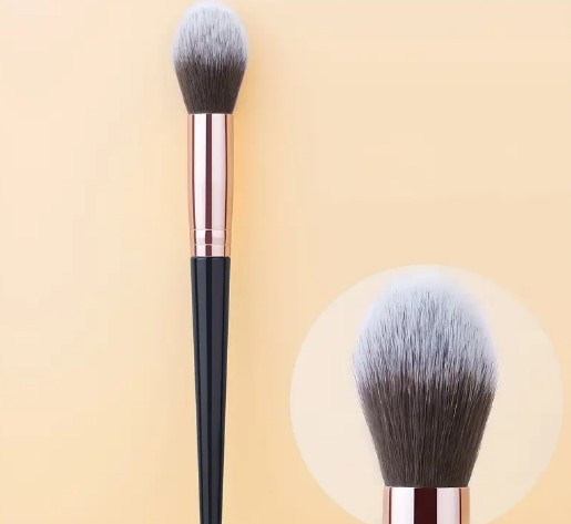 Makeup Brush